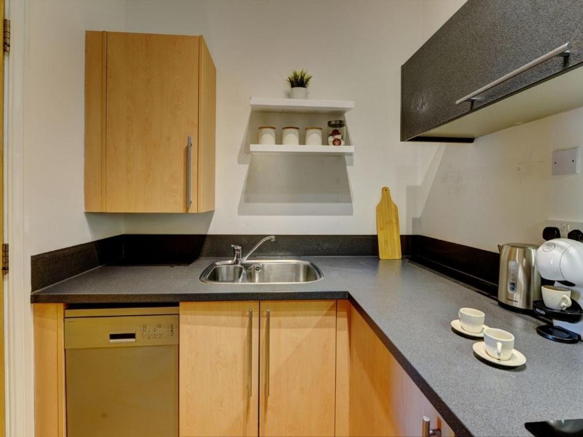 The Clement Apartment Stylish Two Bedroom Apartment Very Close To The Birmingham Arena Екстер'єр фото